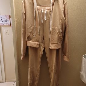 Tan 2 piece sweatsuit